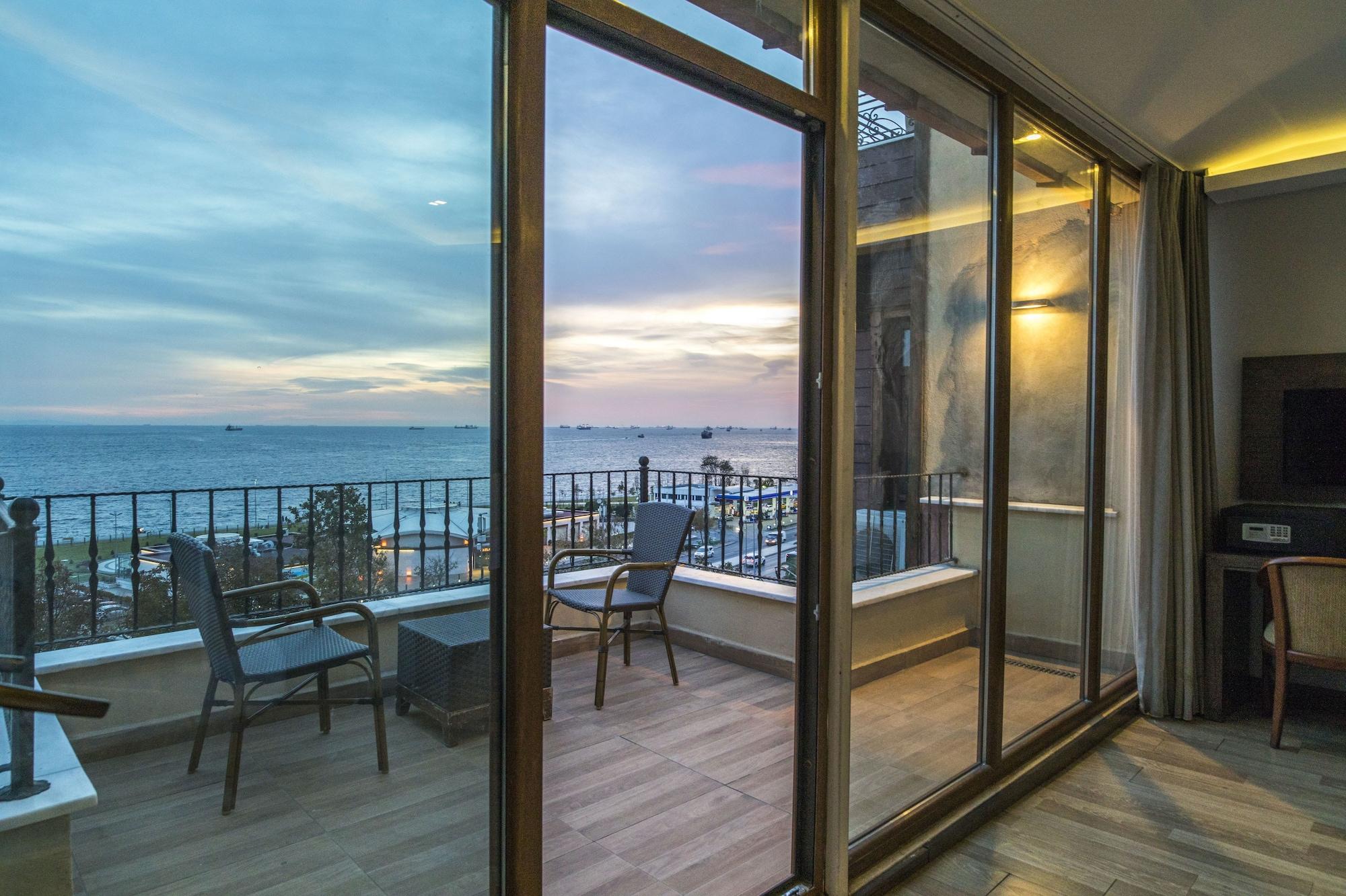 Bucoleon By Cheers Hostel Istanbul Exterior foto